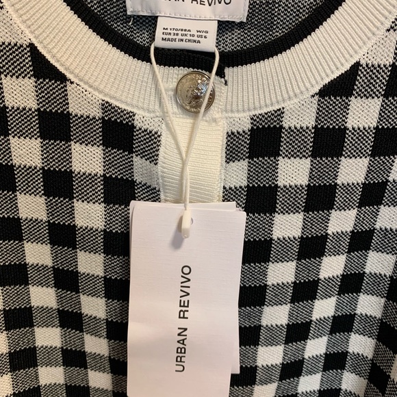 [New]Urban Revivo plaid knit cropped top - Picture 3 of 3